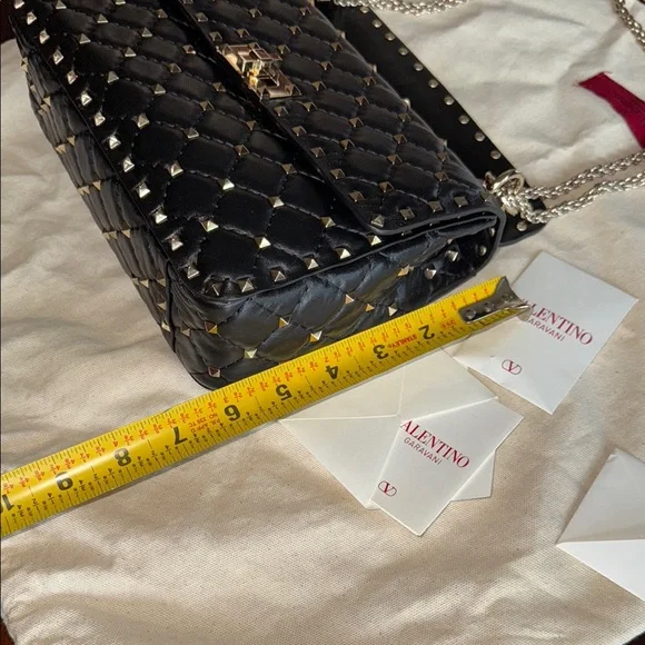 Valentino Garavani Black Quilted Nappa Rock-stud cross body Bag - Picture 13 of 15